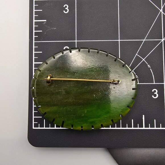 VTG Marbled Dark Green Bakelite Oval Brooch Pin 2.5" Ribbed Edge Spinach Color - Picture 6 of 8